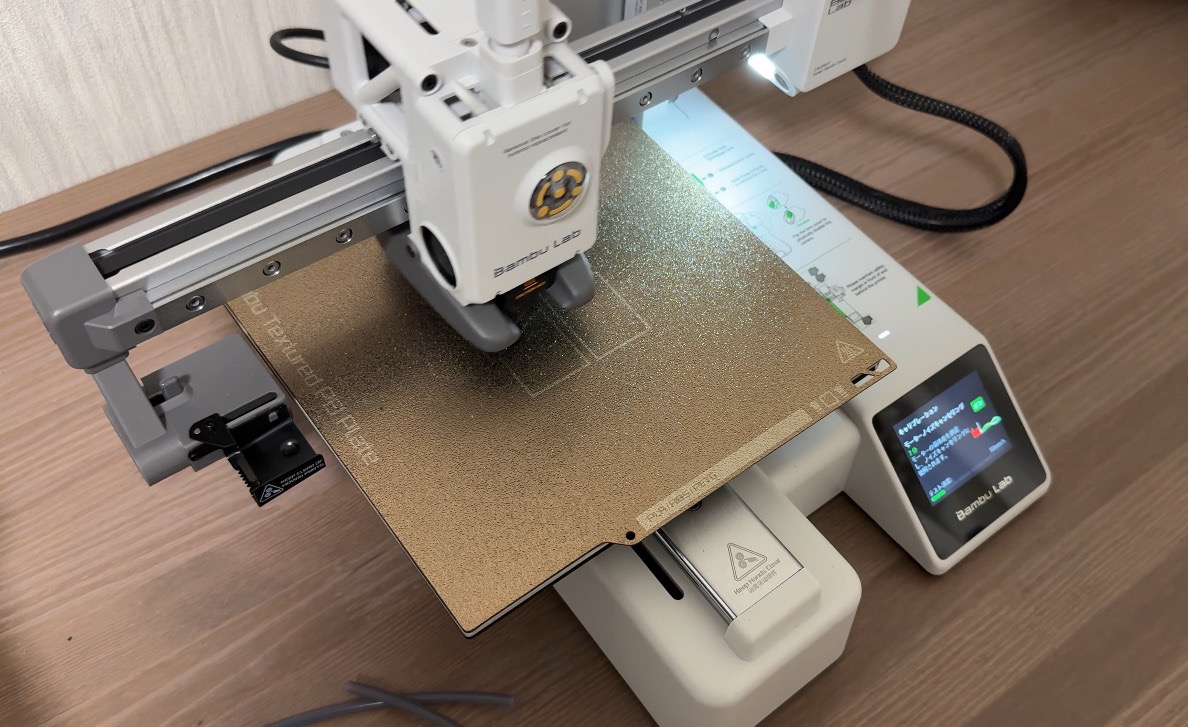 Bambu Lab A1 mini 3Dプリンタ+フィラメント2個&ケース3個 3Dプリンターのそうびひん（Bambu A1 mini編）｜はやしたろう